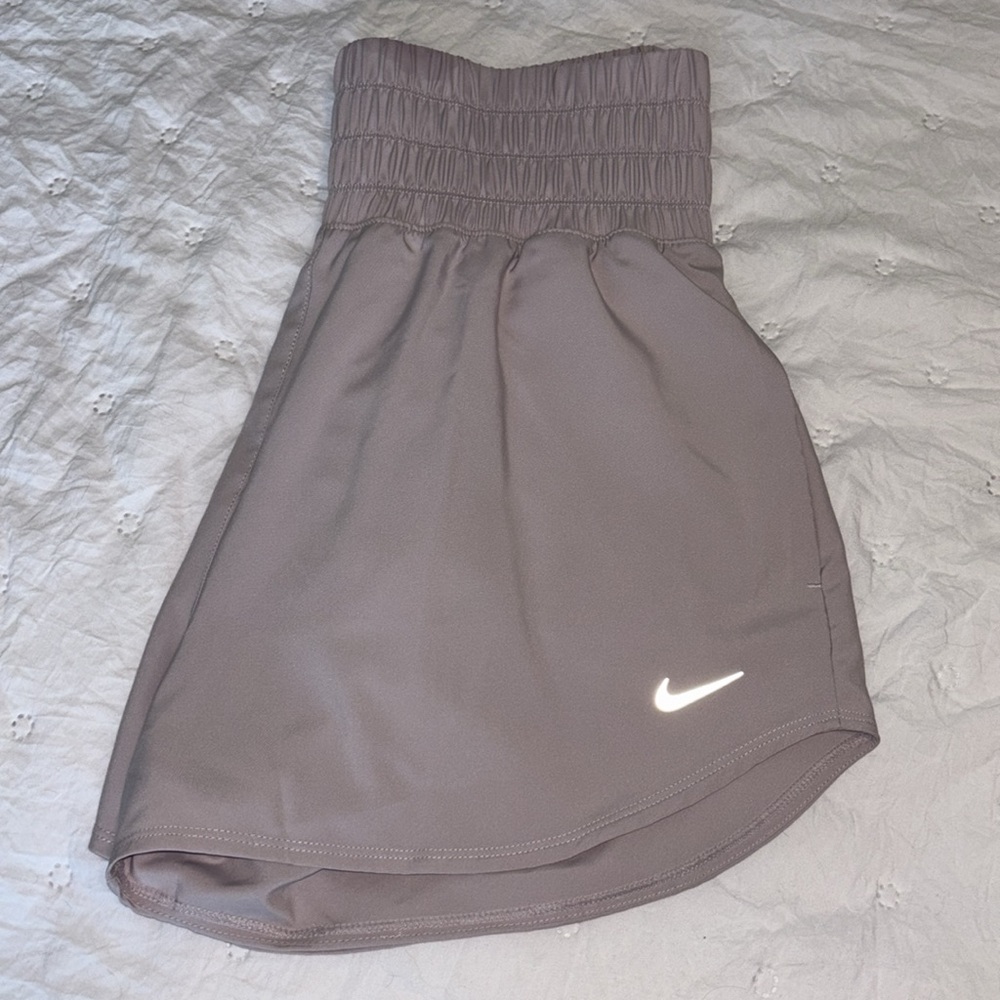 NWT Nike Athletic Shorts Lightweight Dri Fit